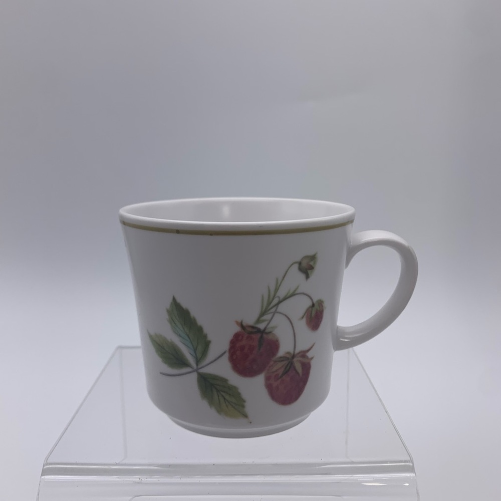 Noritake Progression China Tea/Coffee Cup W/Strawberries & Cherries Tropica#9012